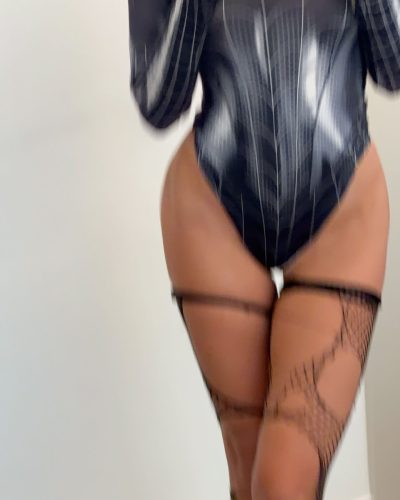 Mila Klein Nue 27148