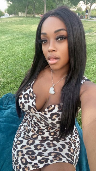 Mone Divine Nackt 16321
