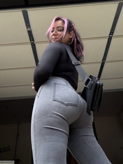 Curvyllama Nude 25530