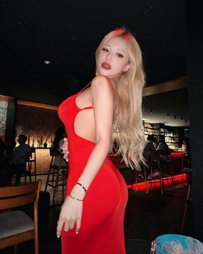 Siew Pui Yi Desnuda 18519