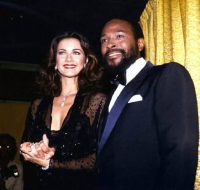 Lynda Carter Nude 23350