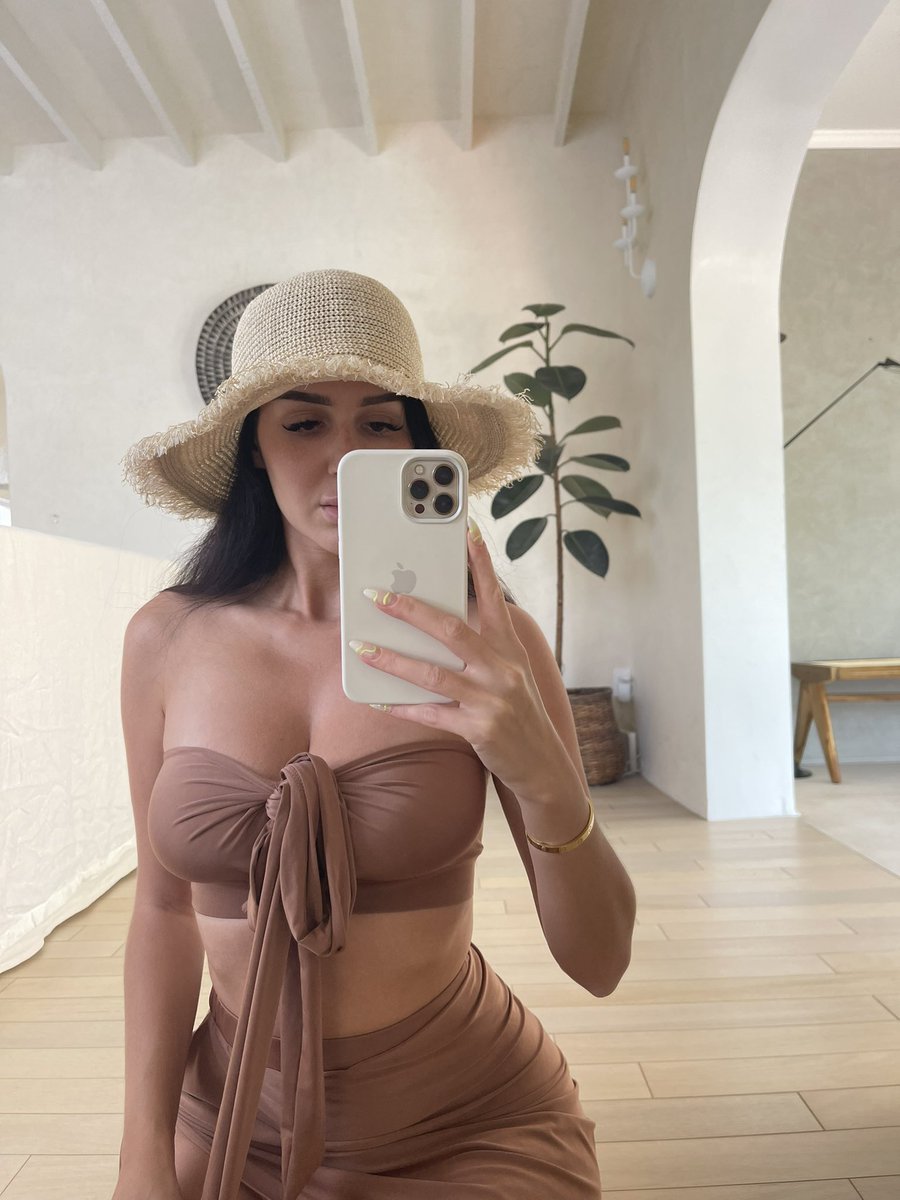 Dita Vetone Nua 13525