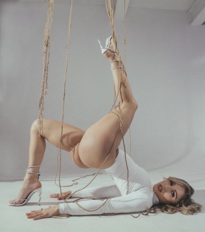 Abella Danger Nackt 23934