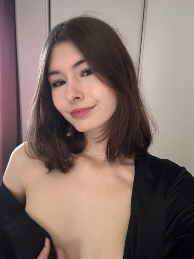 Cutie Kim Nackt 19684