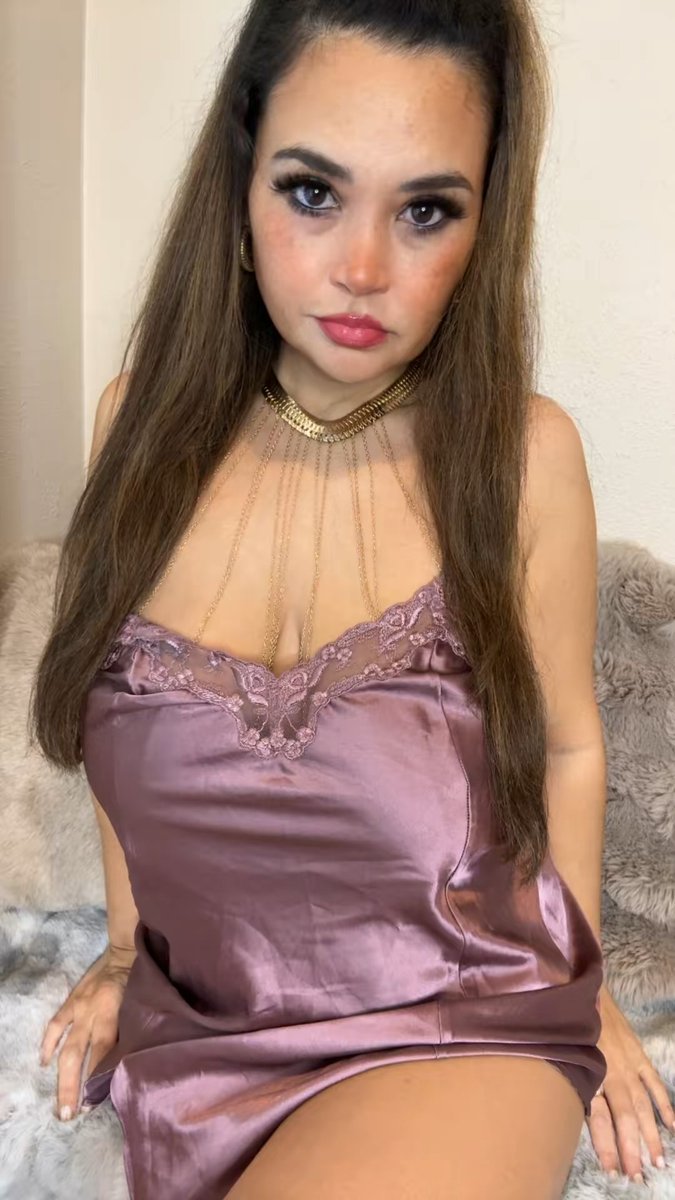 Audrey Angelina Nue 5599