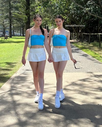 Maddison Twins Nue 27387