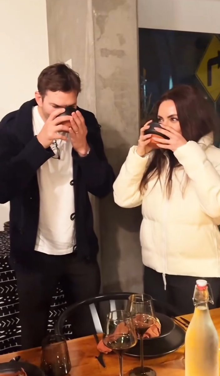 Mila Kunis Nua 3445