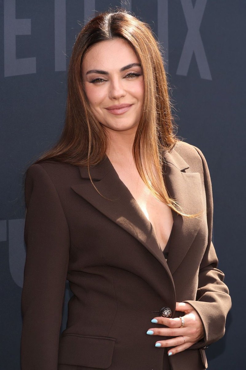 Mila Kunis Nua 3434