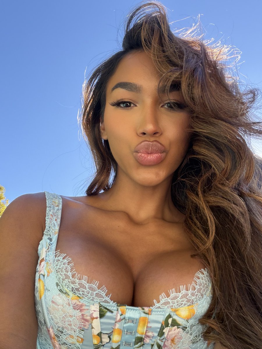 Virginia Sanhouse Desnuda 496