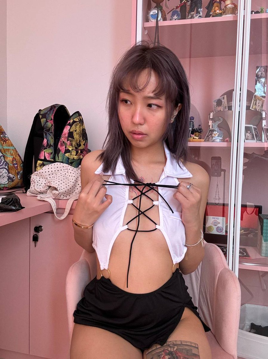 Cynthia Lin Nackt 13540