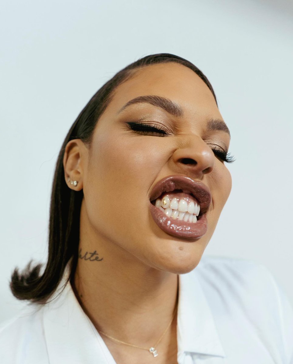 Liz Cambage Nackt 8120