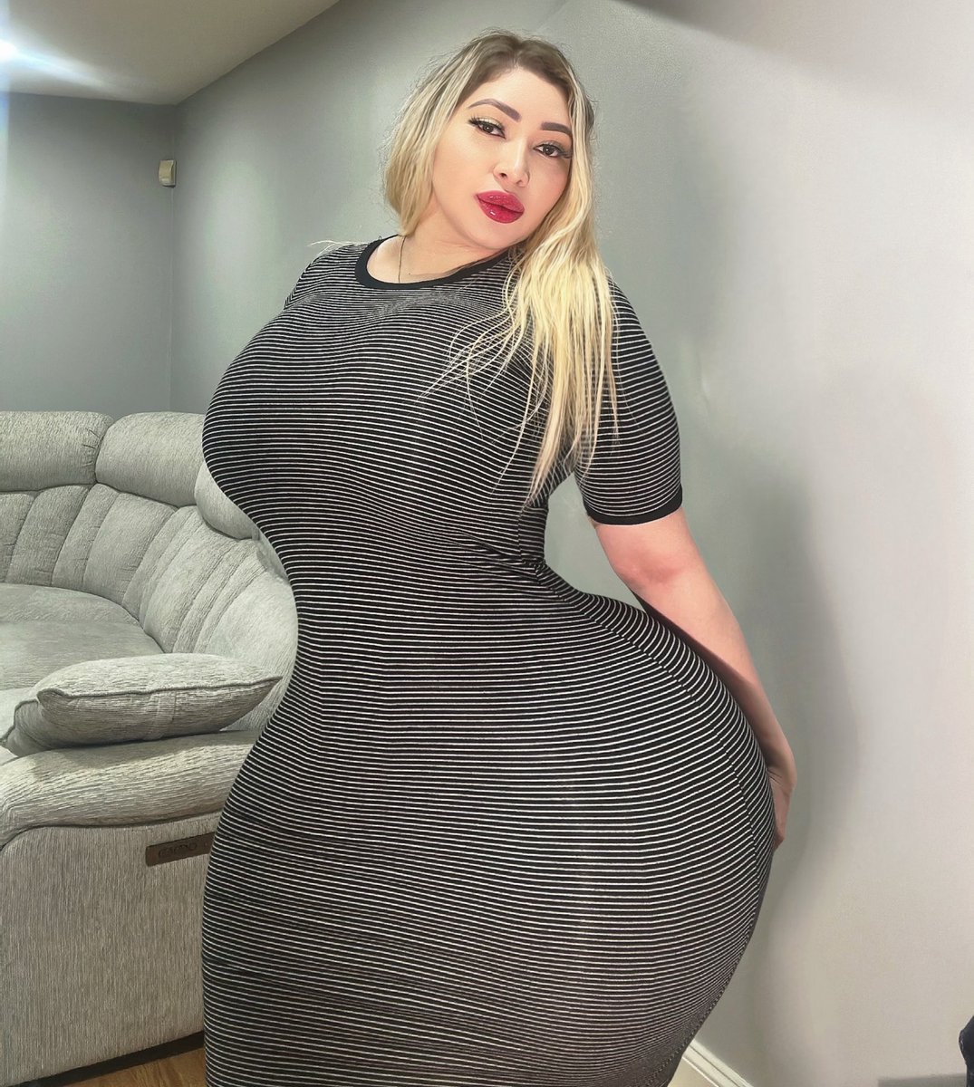 Deisy Garcia Nude 9918