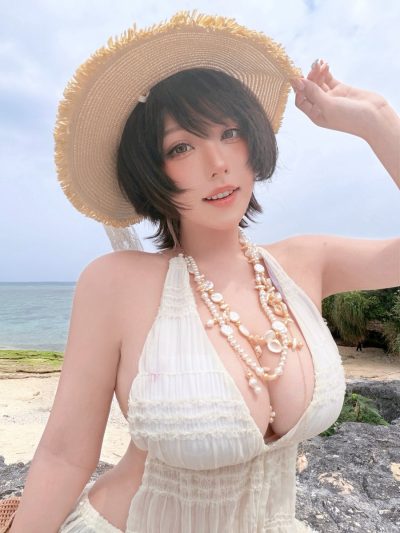 Takomayuyi Desnuda 17884