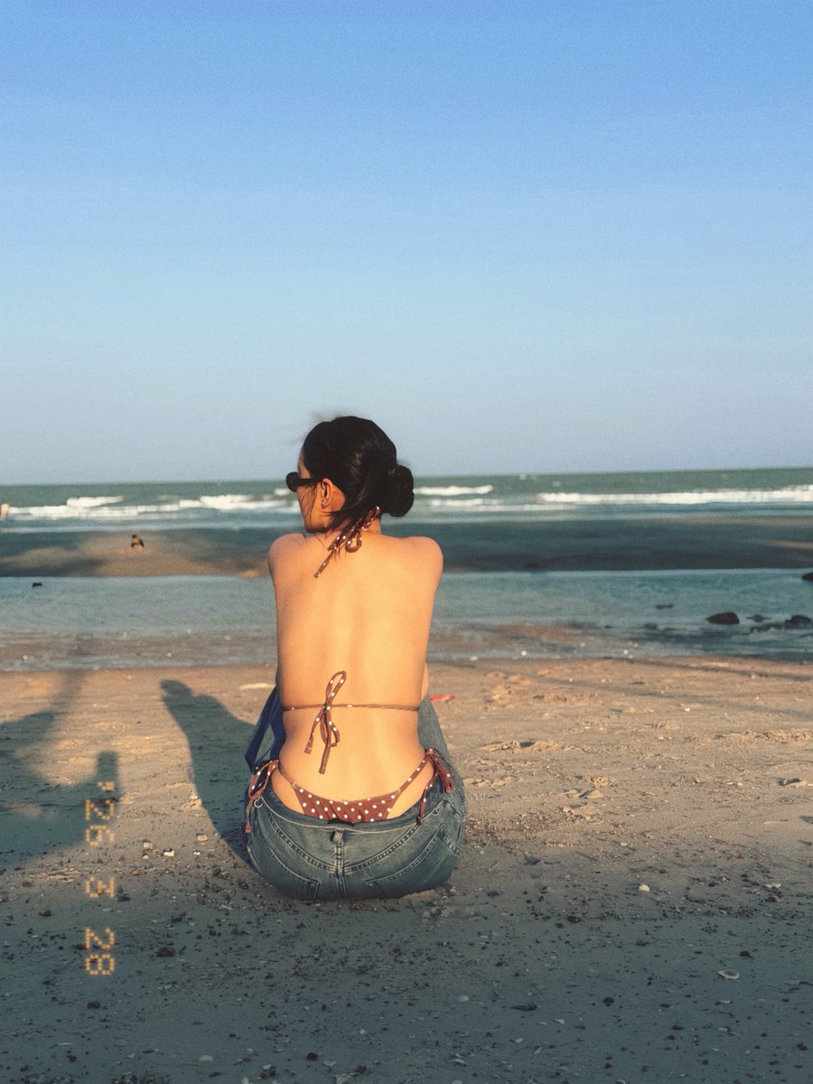 Faii Orapun Nackt 12402