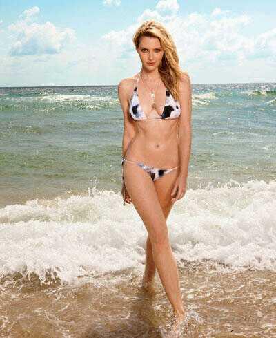April Bowlby Nude 1645