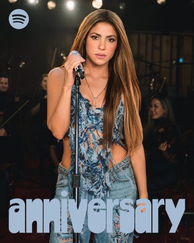 Shakira Nue 23856