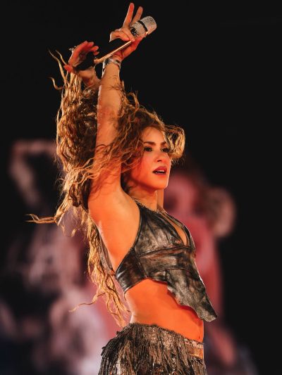 Shakira Nue 23859