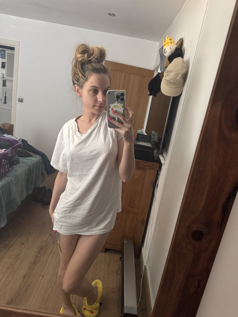 Chloe Toy Desnuda 10639