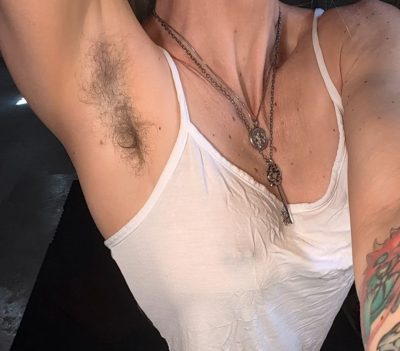Carmilla Vess Nackt 15027