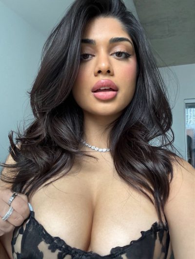 Priyanka Ares Nude 18023