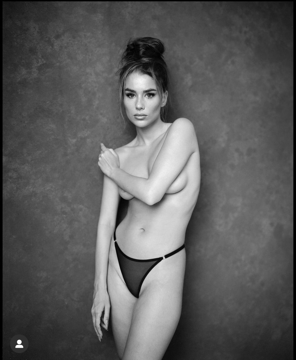 Paulina Pastuszczak Nude 6281