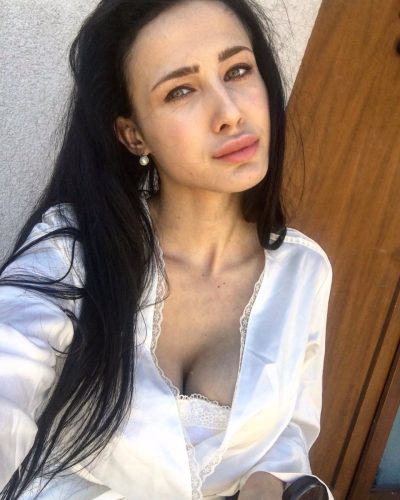 Nicole Love Desnuda 22580