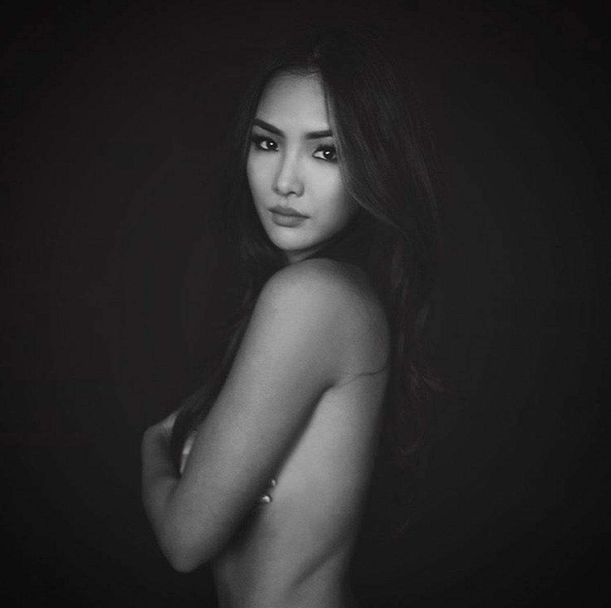 Chailee Son Nue 5927