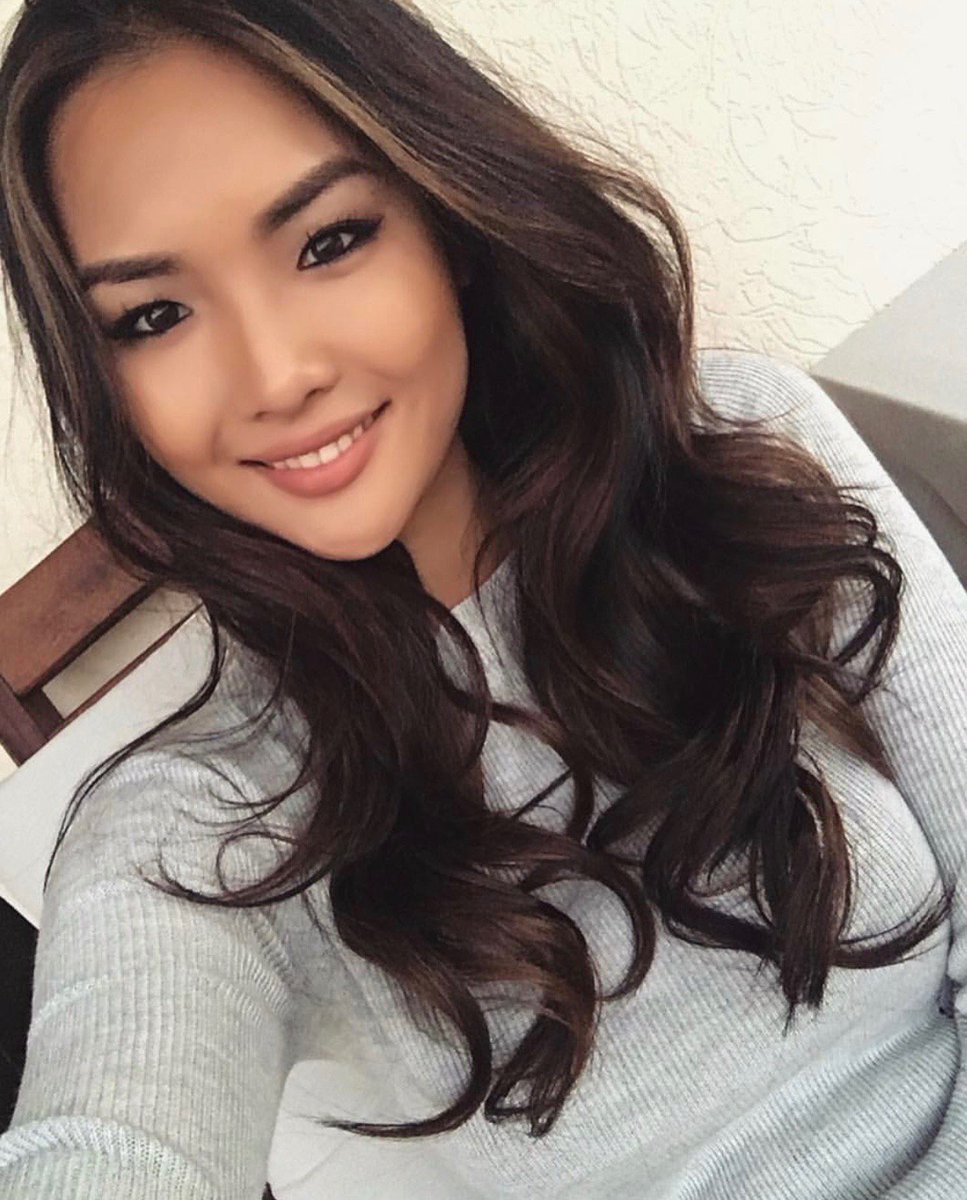 Chailee Son Nue 5928