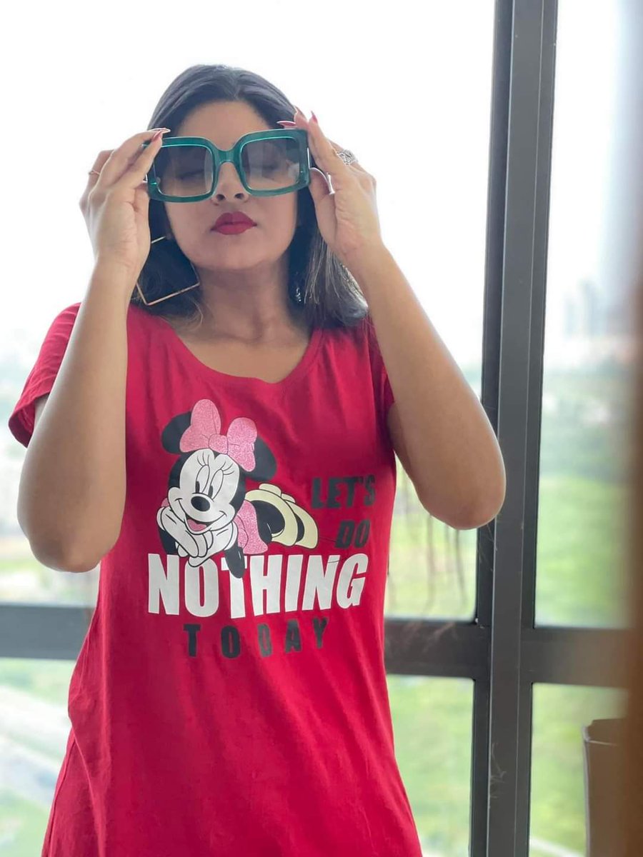 Chandrika Desai Nackt 7665