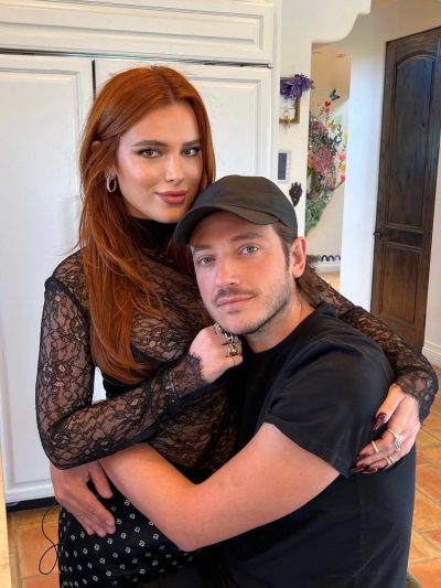 Bella Thorne Nude 26042
