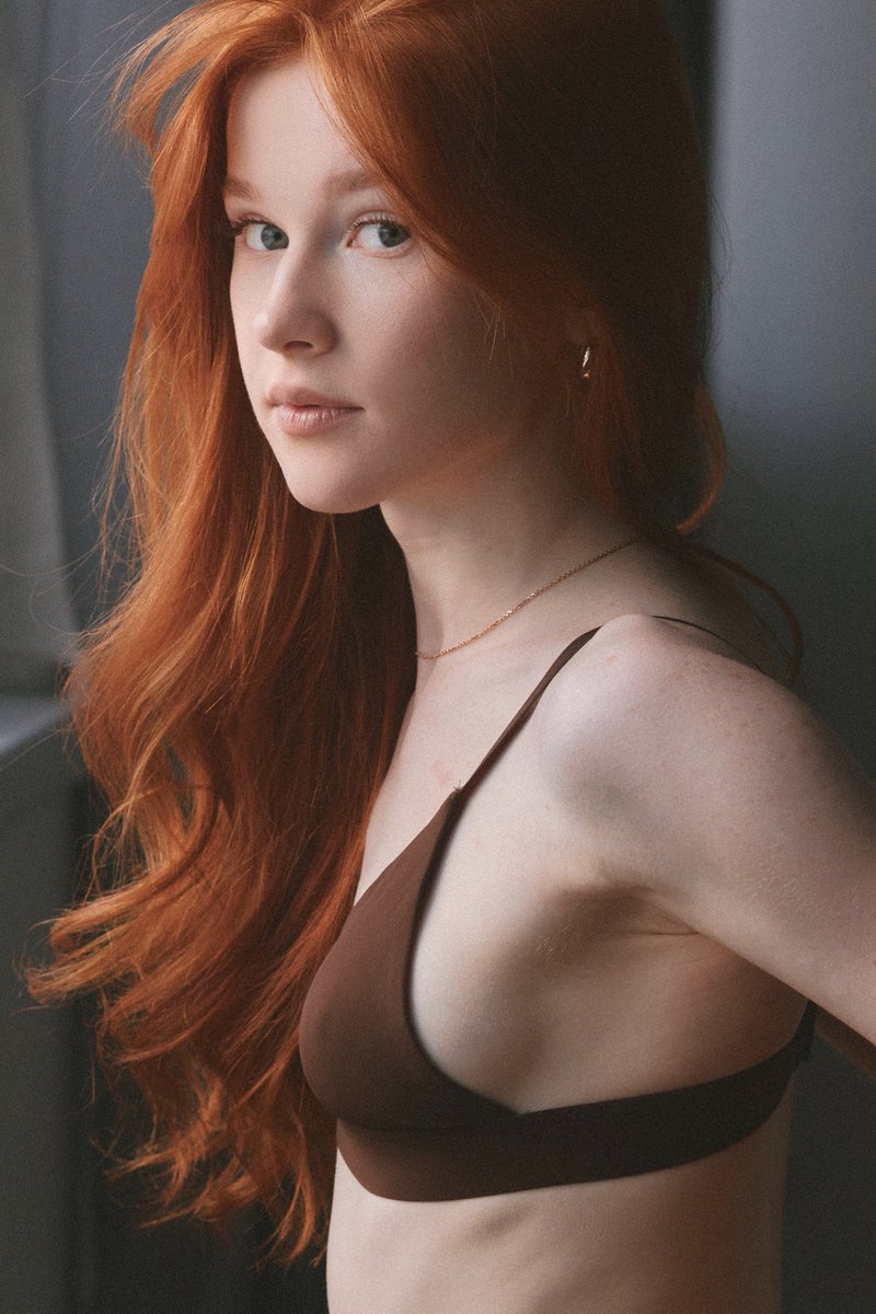 Madeline Evans Nue 4338