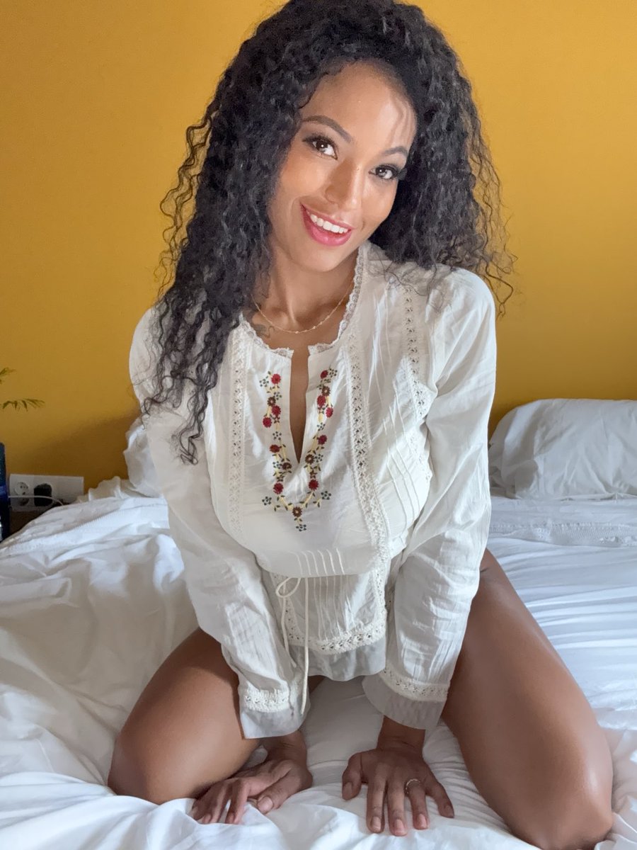 Tina Fire Nude 6451