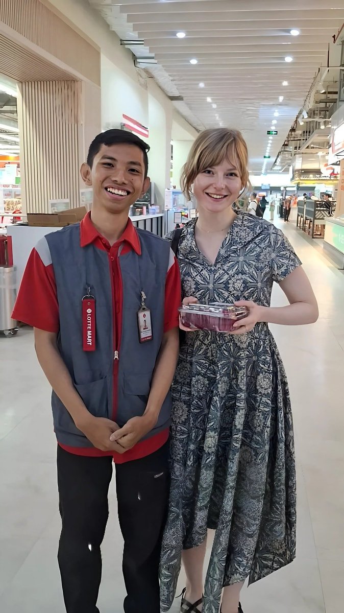 Ella Freya Nackt 1410