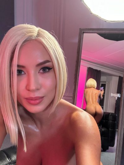 Lia Mango Desnuda 24578