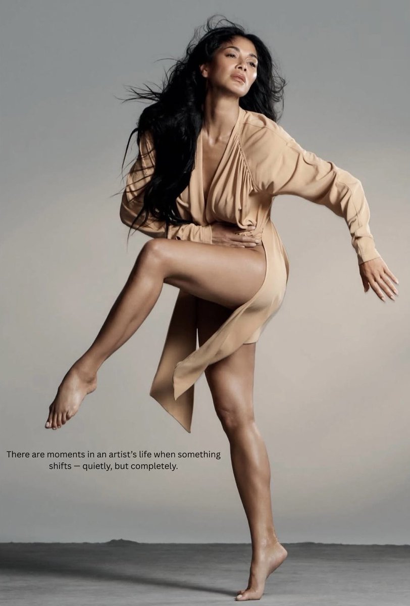 Nicole Scherzinger Nue 7437