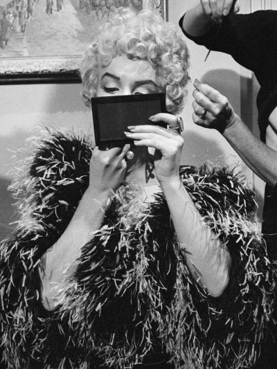Marilyn Monroe Nude 21654