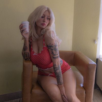 Elizabeth Rabbit Desnuda 20444