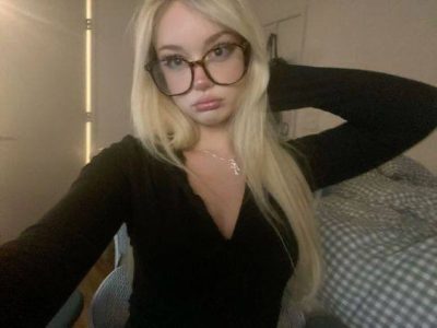 Mika Milkies Desnuda 27232