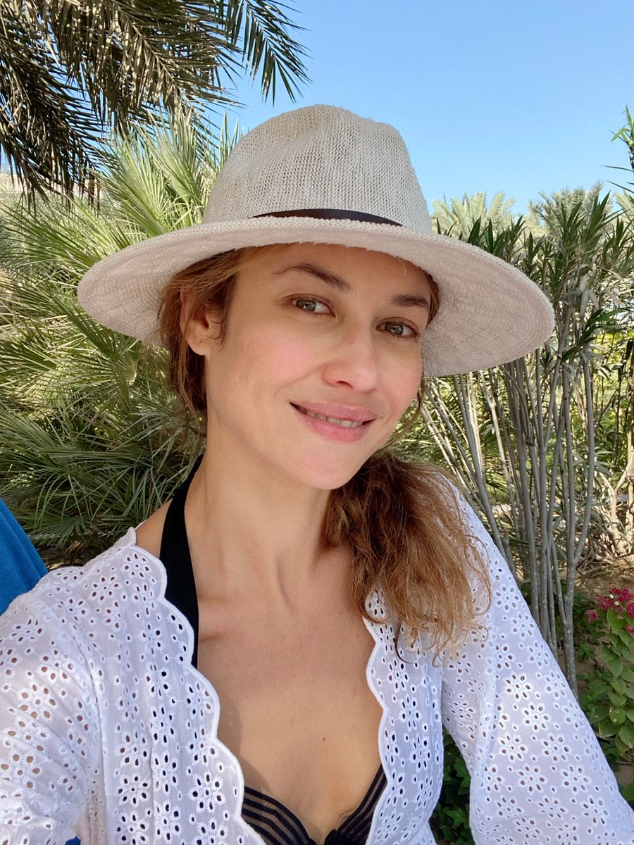 Olga Kurylenko Desnuda 4907
