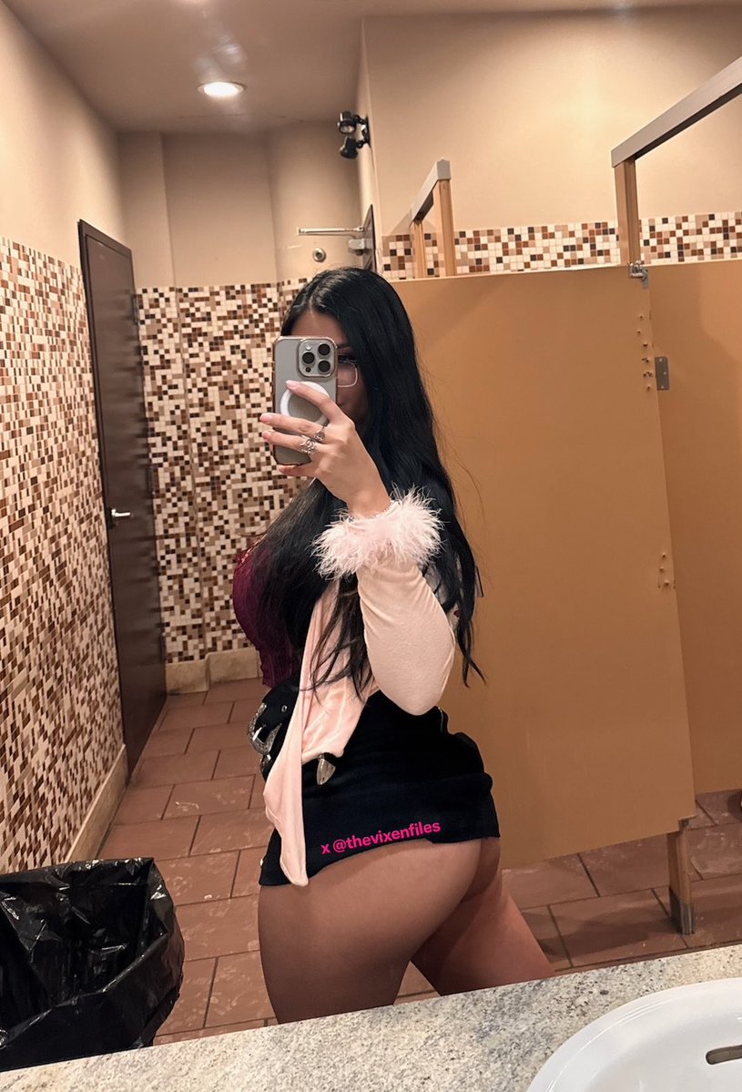 Vanessa Vixen Nackt 13185