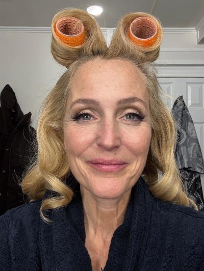 Gillian Anderson Nue 27267
