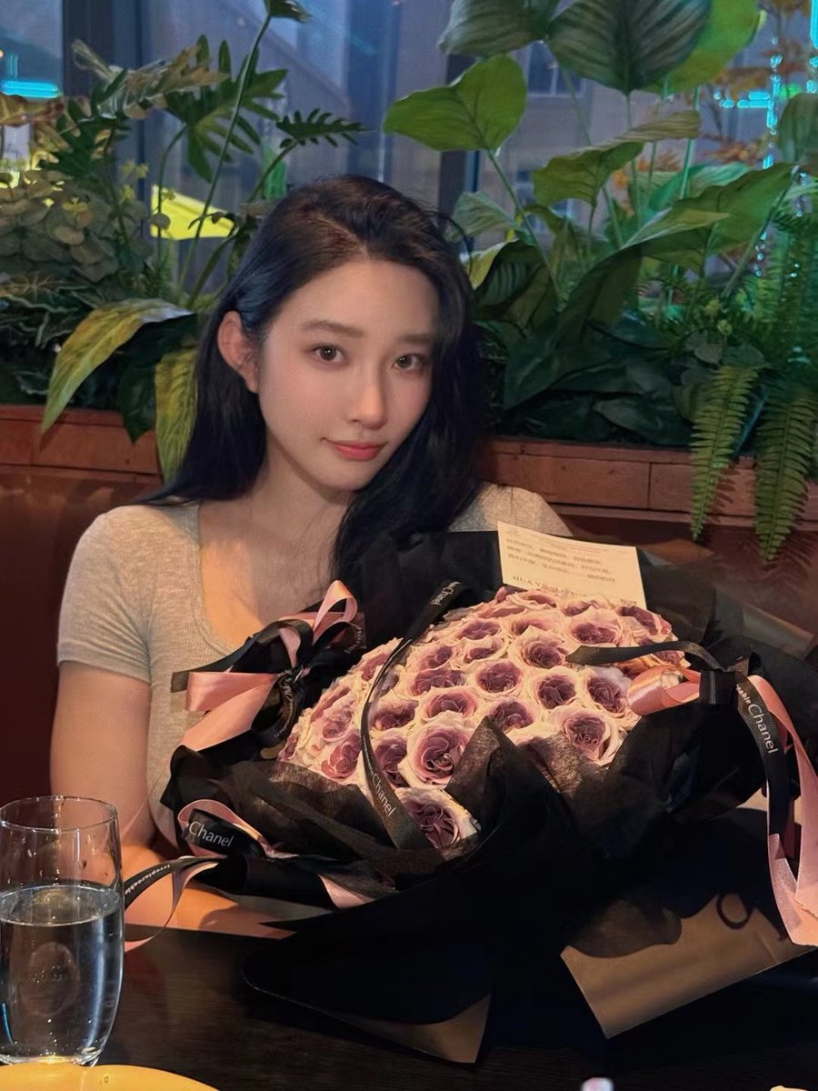 Songyuxin Hitomi Nackt 334