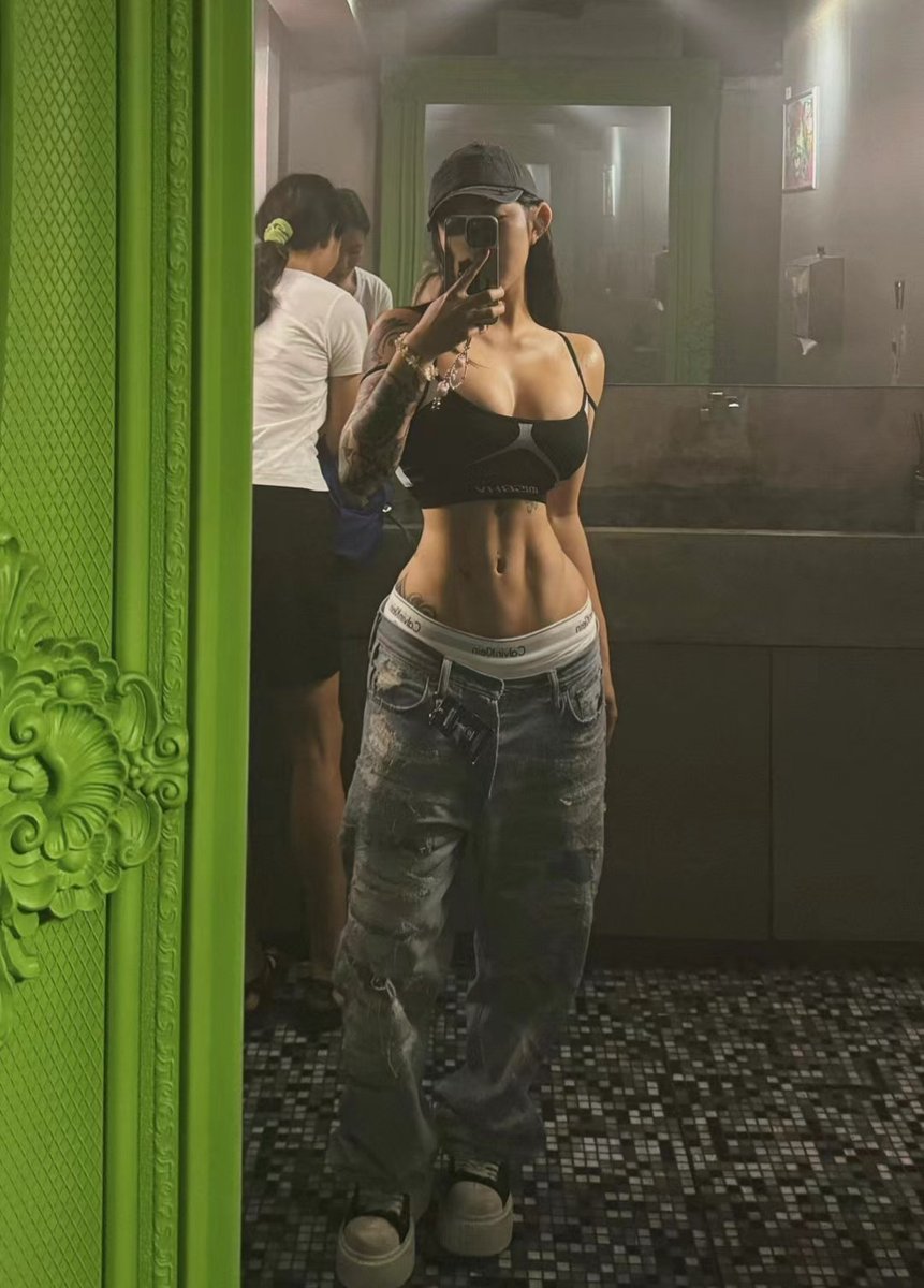 Songyuxin Hitomi Nackt 332