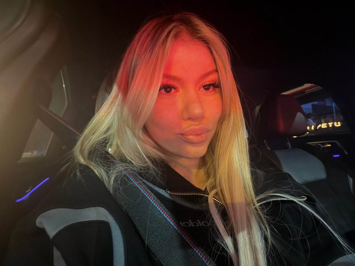 Yoana Dokovska Nackt 10496