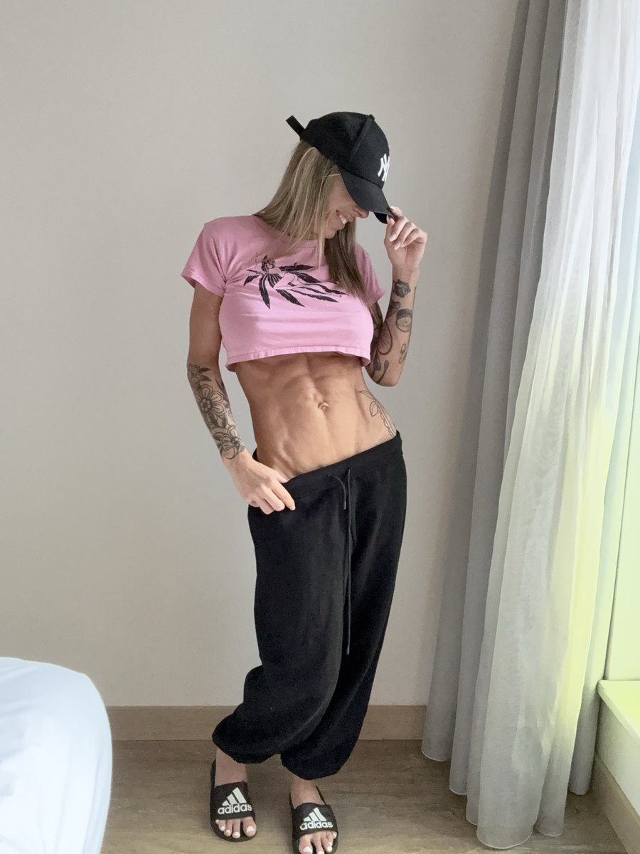 Angie Bloom Nue 5520