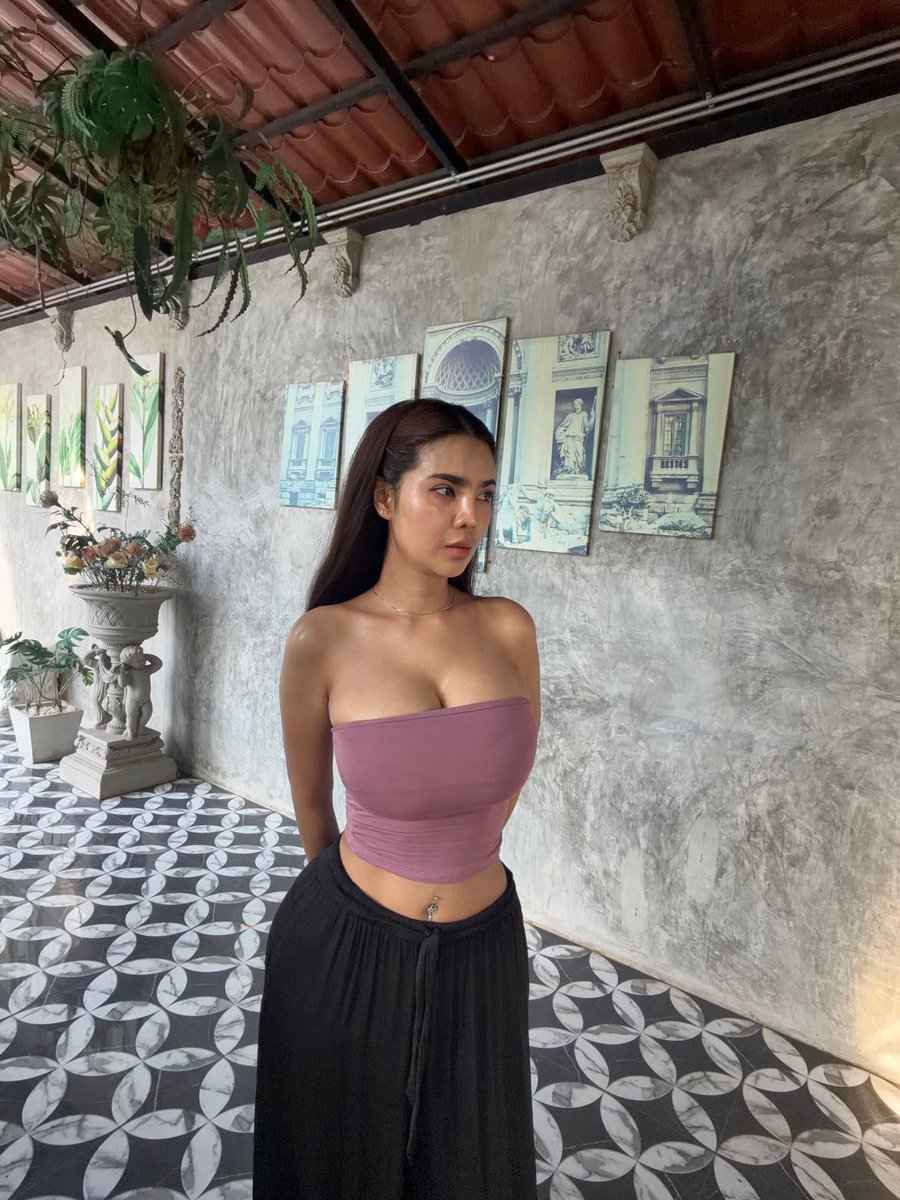 Yanisa Samohom Nackt 2041