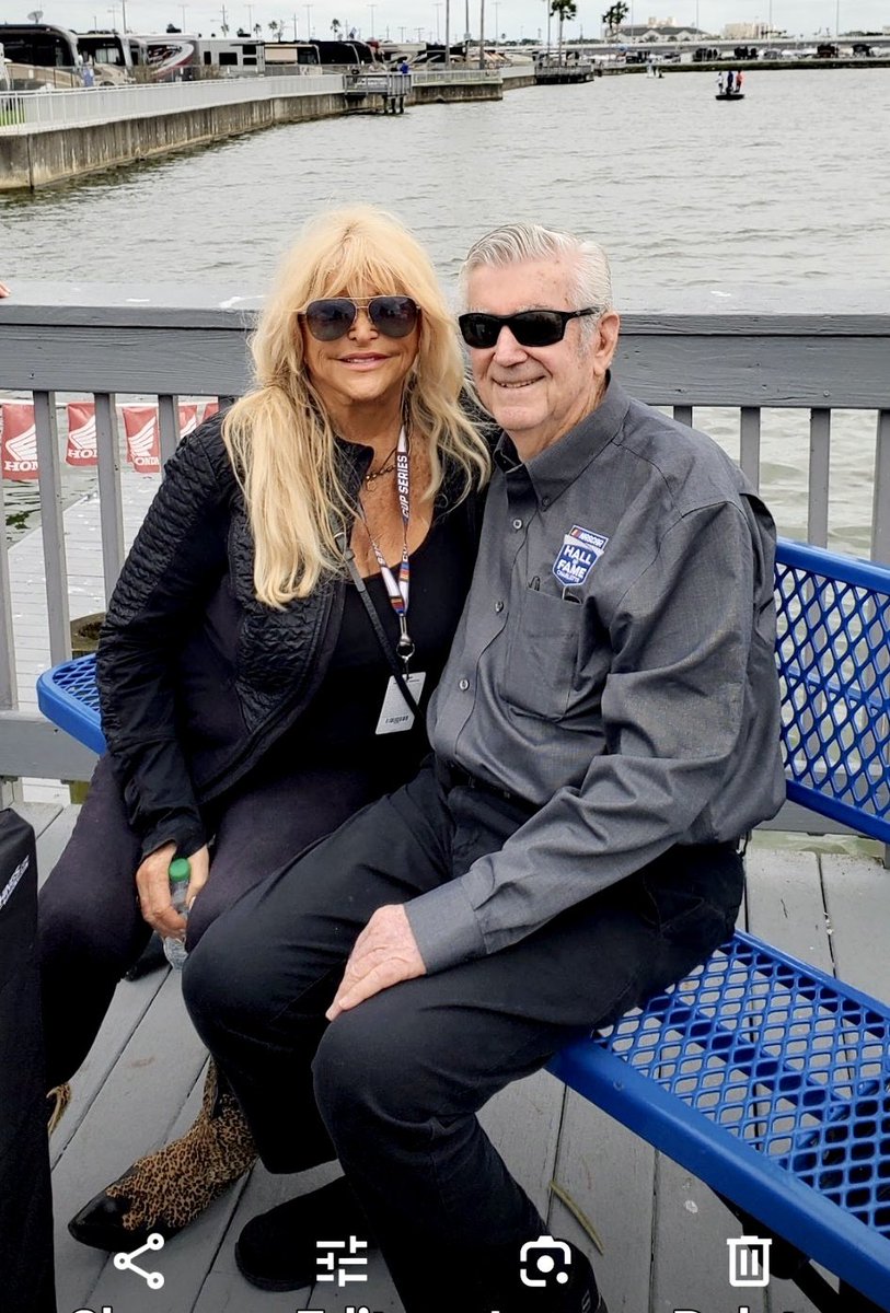 Linda Vaughn Nue 529