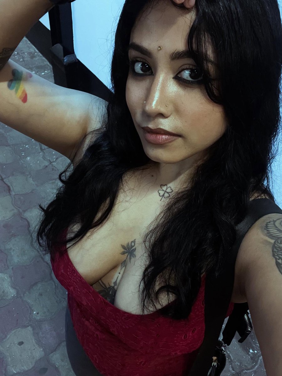 Yajnaseni Nue 326