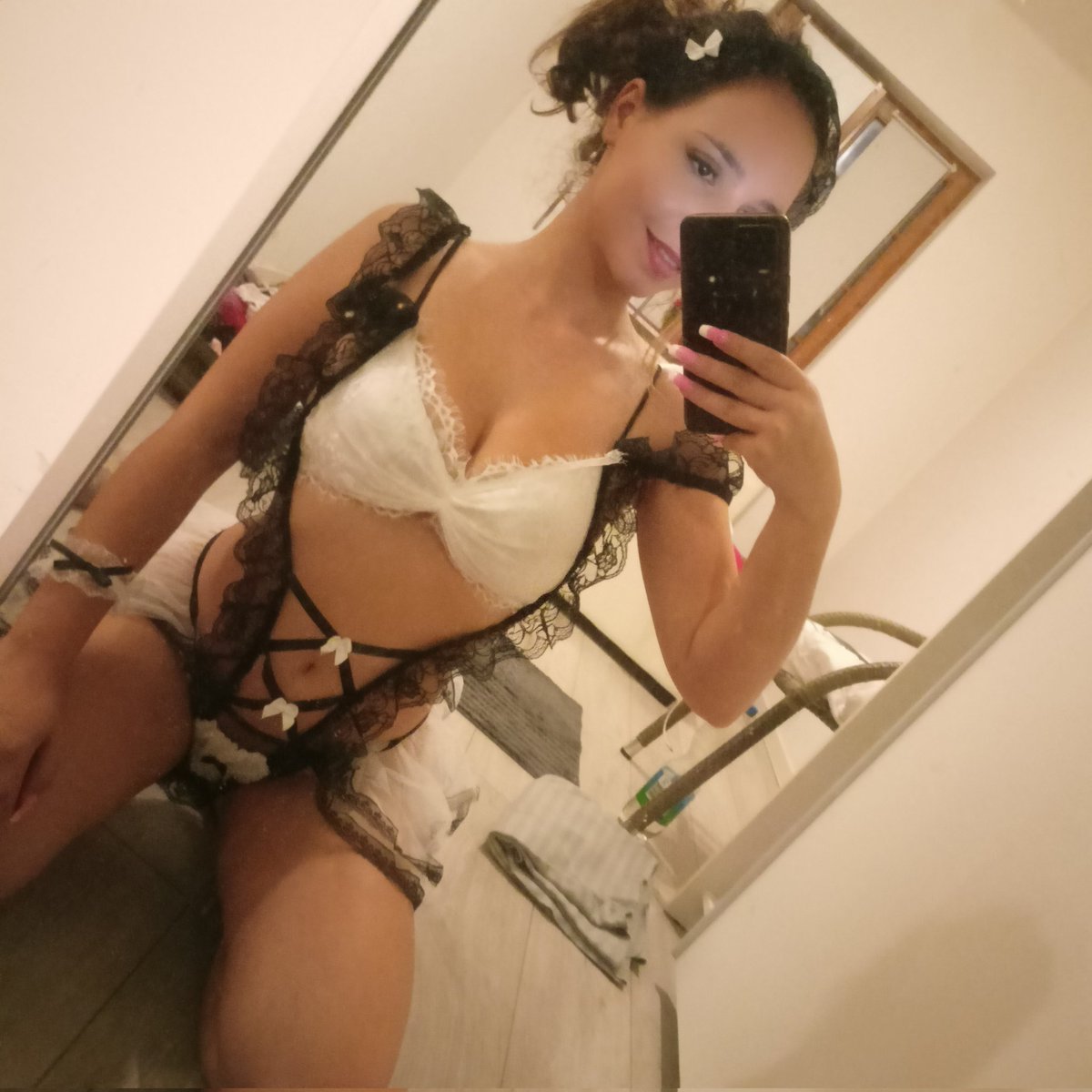 Zeyne P Desnuda 11171
