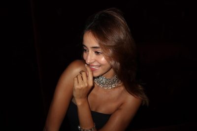 Ananya Pandey Nude 19024